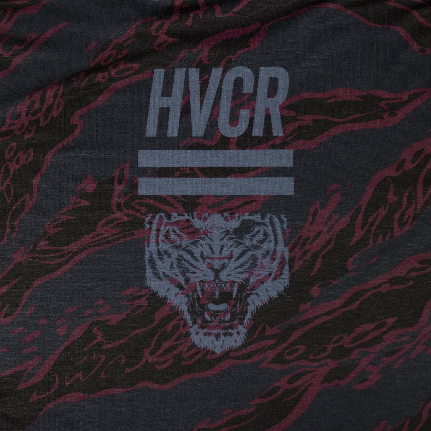 KING TIGER || EXPLODED TIGER CAMO TEE IN BLACK